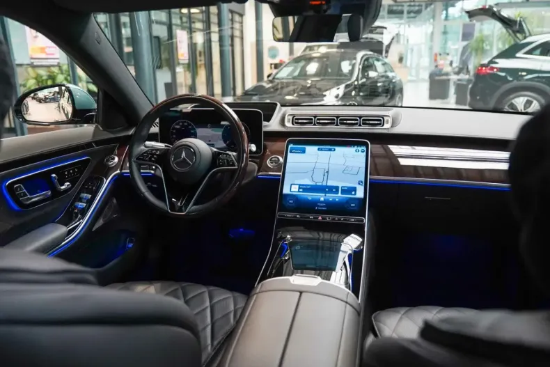 Mercedes-Benz S 350 din 2024 cu 10.957 km - oferta MER169125 - foto 15