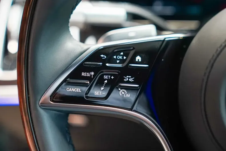 Mercedes-Benz S 350 din 2024 cu 10.957 km - oferta MER169125 - foto 21