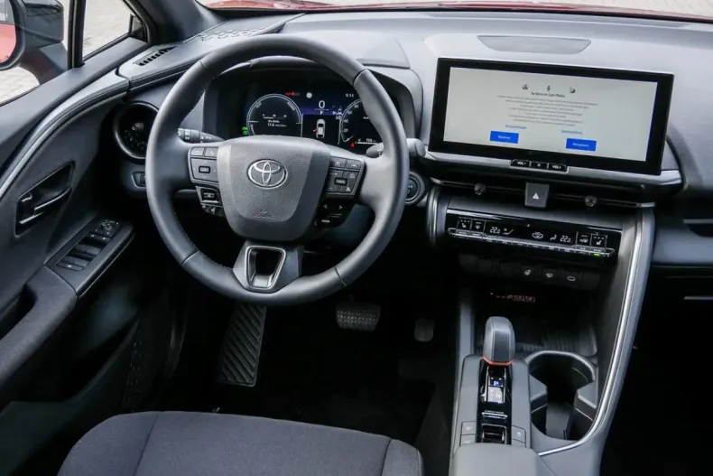 Toyota C-HR din 2025 cu 20.970 km - oferta TOY169136 - foto 19