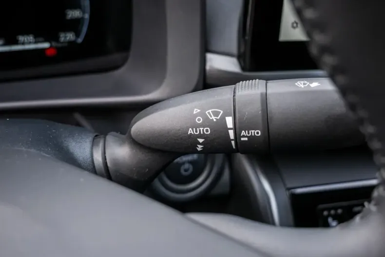 Toyota C-HR din 2025 cu 20.970 km - oferta TOY169136 - foto 34