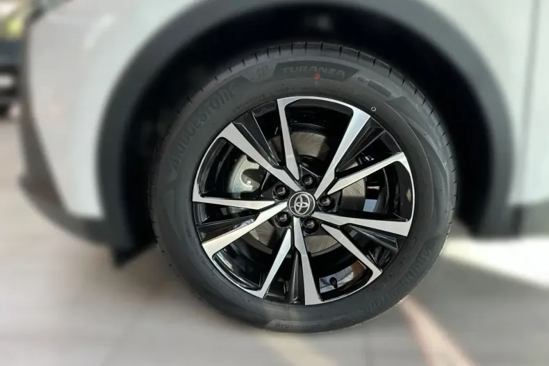 Toyota C-HR din 2024 cu 3.698 km - oferta TOY169137 - foto 8