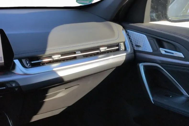 BMW X1 din 2024 cu 18.298 km - oferta BMW169154 - foto 11