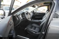 Volvo XC60 din 2021 cu 55.980 km - oferta VOL169157 - foto 18