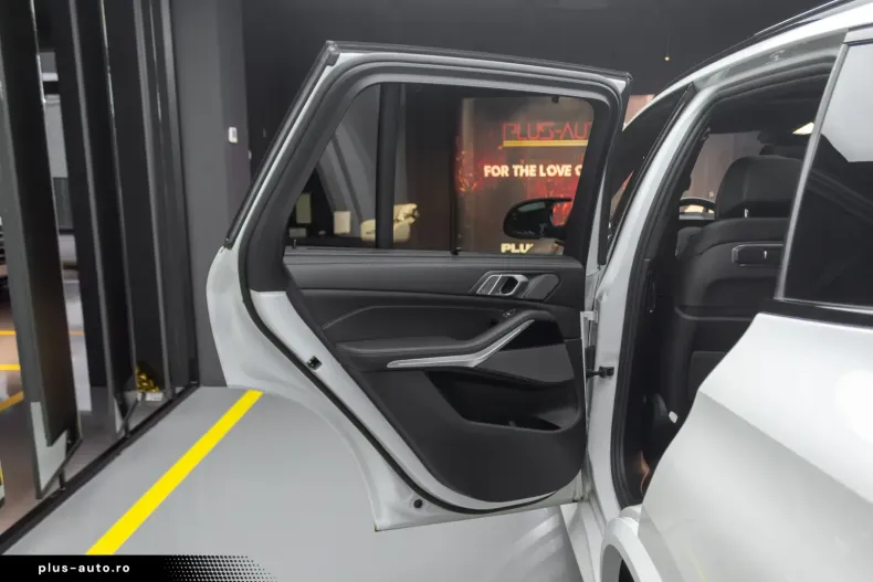 BMW X5 M60 din 2023 cu 51.005 km - oferta BMW169159 - foto 26