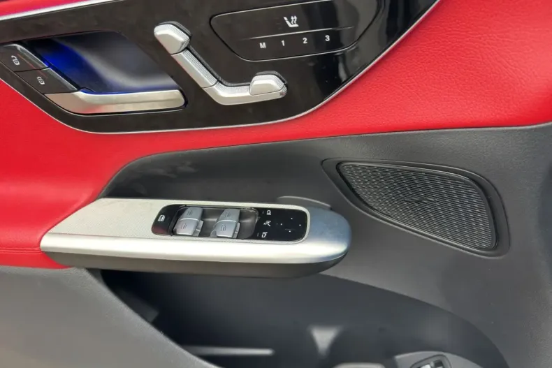 Mercedes-Benz GLC 220 din 2023 cu 51.000 km - oferta MER169169 - foto 12