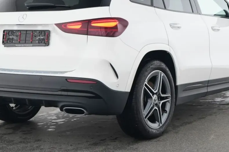 Mercedes-Benz GLA 220 din 2024 cu 18.780 km - oferta MER169171 - foto 8