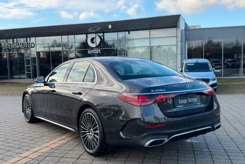 Mercedes-Benz E 450 din 2023 cu 8.882 km - oferta MER169172 - foto 5