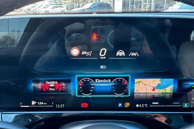 Mercedes-Benz E 450 din 2023 cu 8.882 km - oferta MER169172 - foto 11