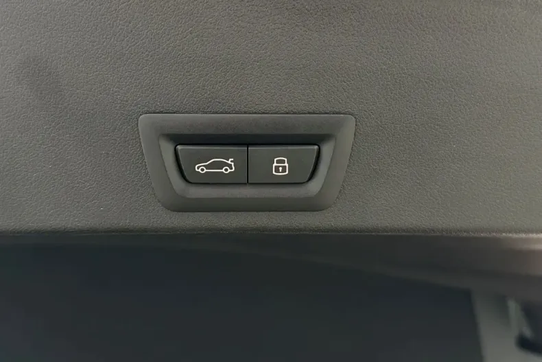 BMW XM din 2025 cu 24.314 km - oferta BMW169175 - foto 18