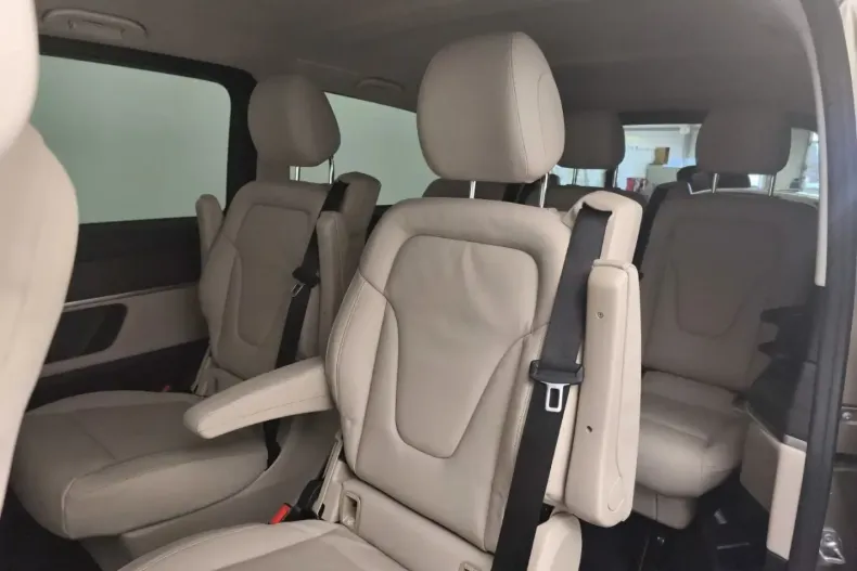 Mercedes-Benz V 250 din 2025 cu 14.477 km - oferta MER169179 - foto 17