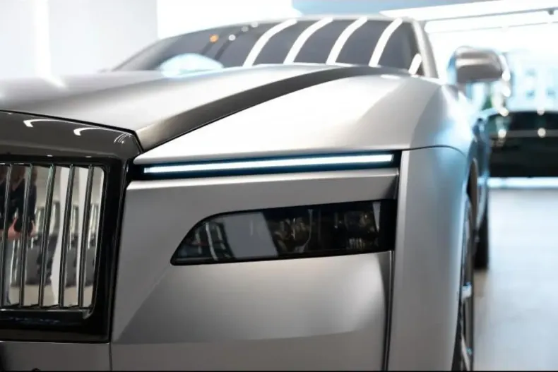 Rolls-Royce Spectre din 2025 cu 5.300 km - oferta ROL169193 - foto 10