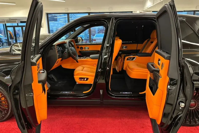 Rolls-Royce Cullinan din 2024 cu 6.071 km - oferta ROL169194 - foto 23