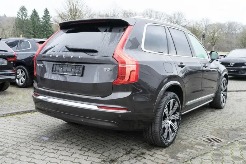 Volvo XC90 din 2023 cu 47.099 km - oferta VOL169208 - foto 2