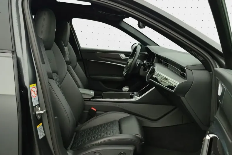 Audi RS6 din 2022 cu 48.120 km - oferta AUD169213 - foto 4