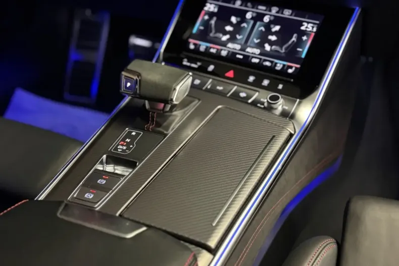 Audi RS6 din 2023 cu 59.900 km - oferta AUD169215 - foto 10