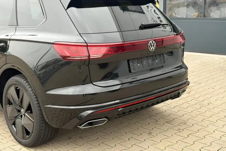 Volkswagen Touareg din 2025 cu 13.400 km - oferta VOL169232 - foto 8