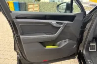 Volkswagen Touareg din 2025 cu 13.400 km - oferta VOL169232 - foto 12