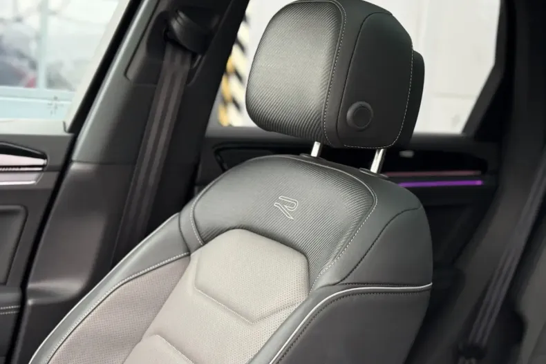 Volkswagen Touareg din 2025 cu 13.400 km - oferta VOL169232 - foto 18