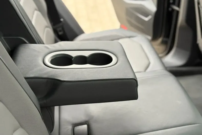 Volkswagen Touareg din 2025 cu 13.400 km - oferta VOL169232 - foto 27