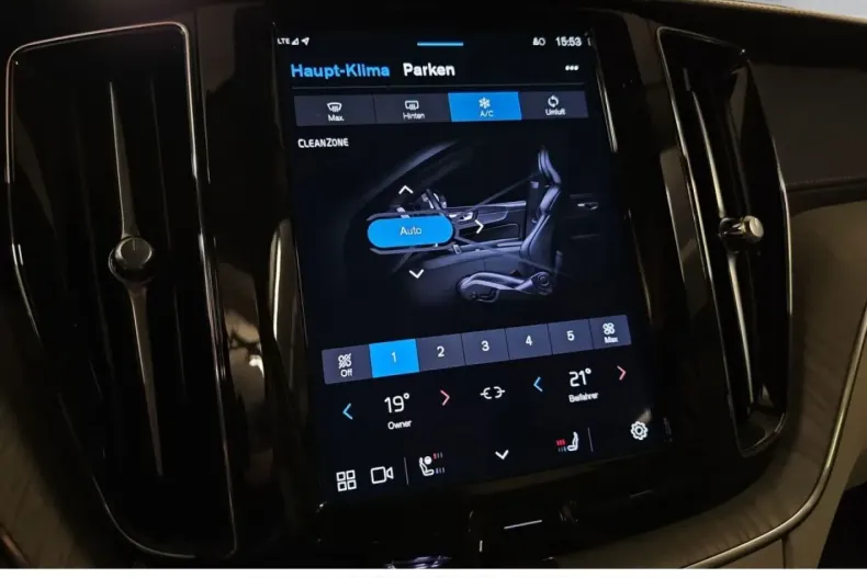 Volvo XC60 din 2025 cu 5.000 km - oferta VOL169245 - foto 25