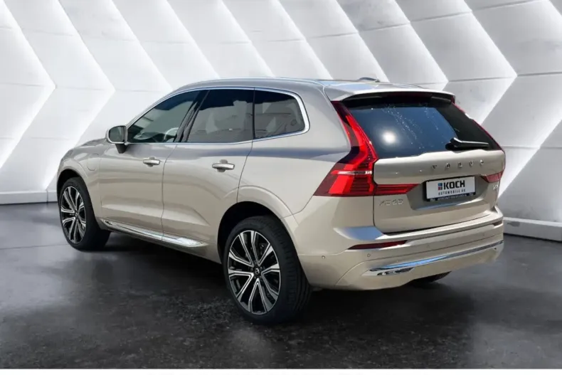Volvo XC60 din 2025 cu 5.000 km - oferta VOL169253 - foto 2