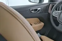 Volvo XC60 din 2025 cu 16.847 km - oferta VOL169256 - foto 11