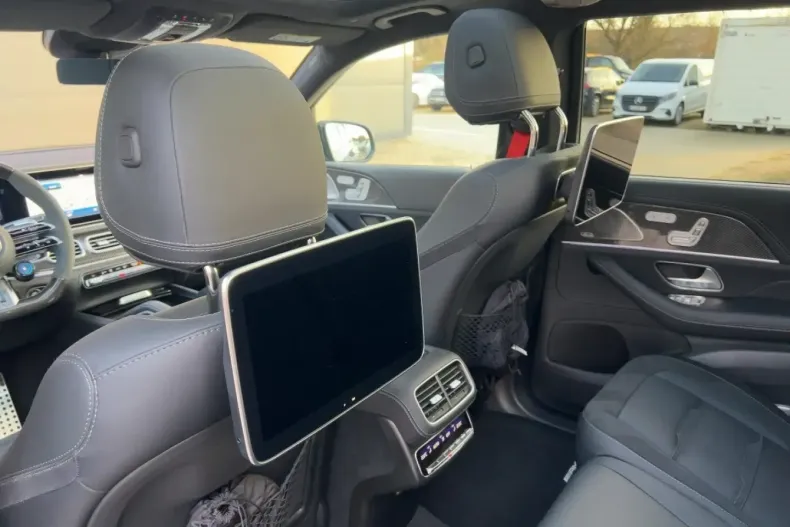 Mercedes-Benz GLS 63 din 2024 cu 14.700 km - oferta MER169305 - foto 16