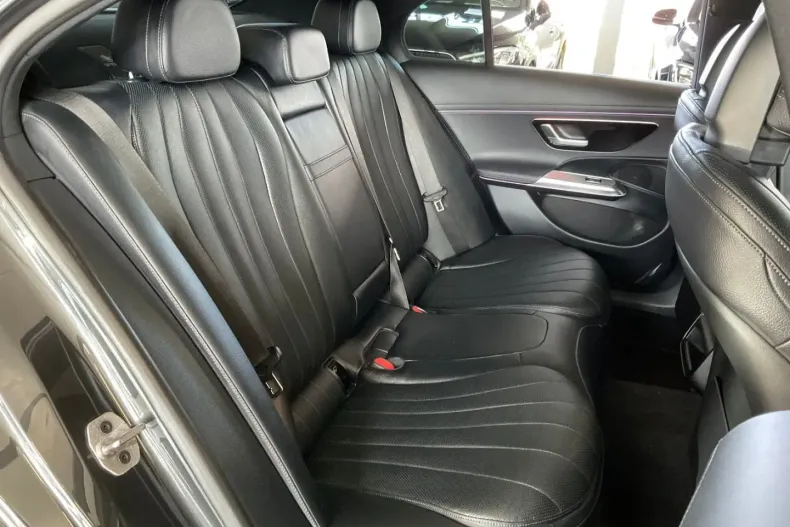 Mercedes-Benz E 450 din 2024 cu 27.651 km - oferta MER169315 - foto 9