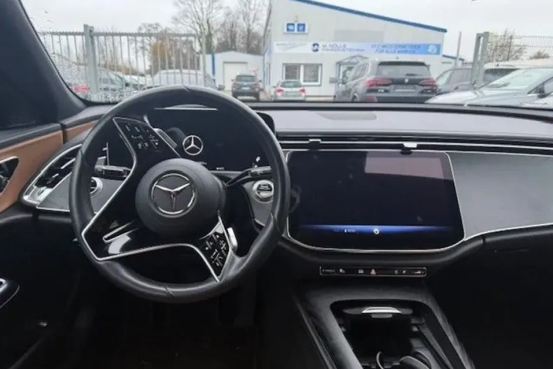 Mercedes-Benz E 450 din 2024 cu 49.863 km - oferta MER169316 - foto 14