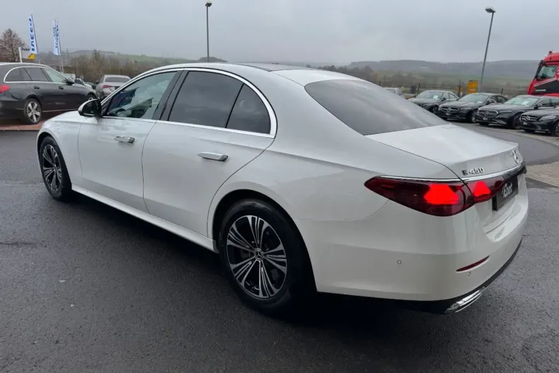 Mercedes-Benz E 450 din 2024 cu 28.500 km - oferta MER169317 - foto 4