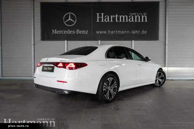 Mercedes-Benz E 450 din 2024 cu 25.700 km - oferta MER169318 - foto 2