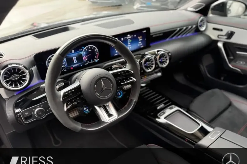 Mercedes-Benz CLA 45 AMG din 2024 cu 32.574 km - oferta MER169325 - foto 15