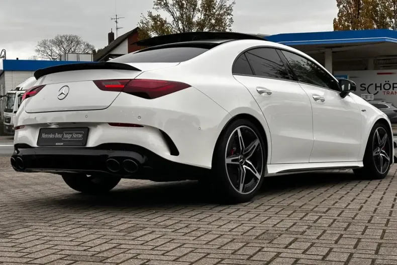 Mercedes-Benz CLA 45 AMG din 2025 cu 5.800 km - oferta MER169327 - foto 4