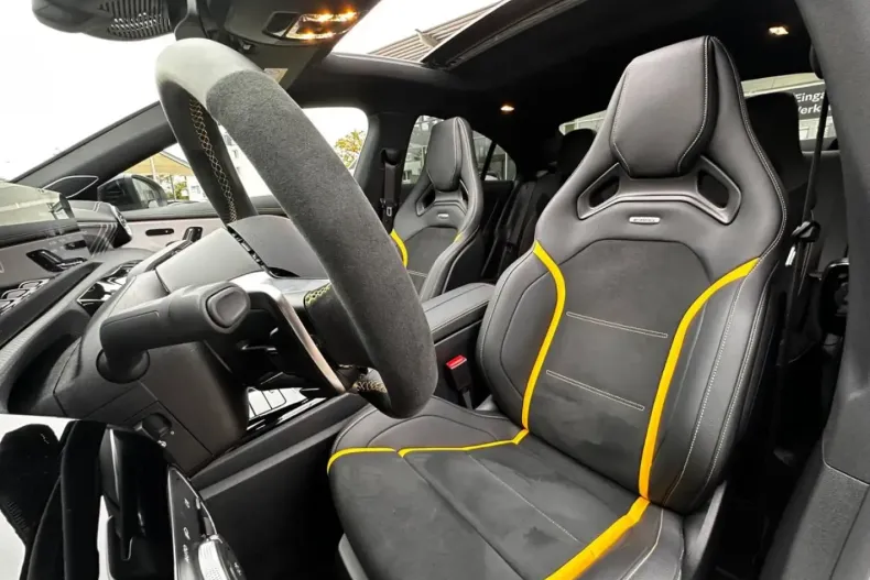 Mercedes-Benz CLA 45 AMG din 2025 cu 5.800 km - oferta MER169327 - foto 8