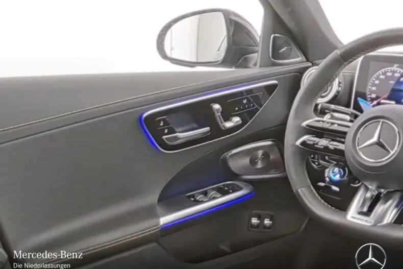 Mercedes-Benz C 63 AMG din 2024 cu 5.192 km - oferta MER169329 - foto 11