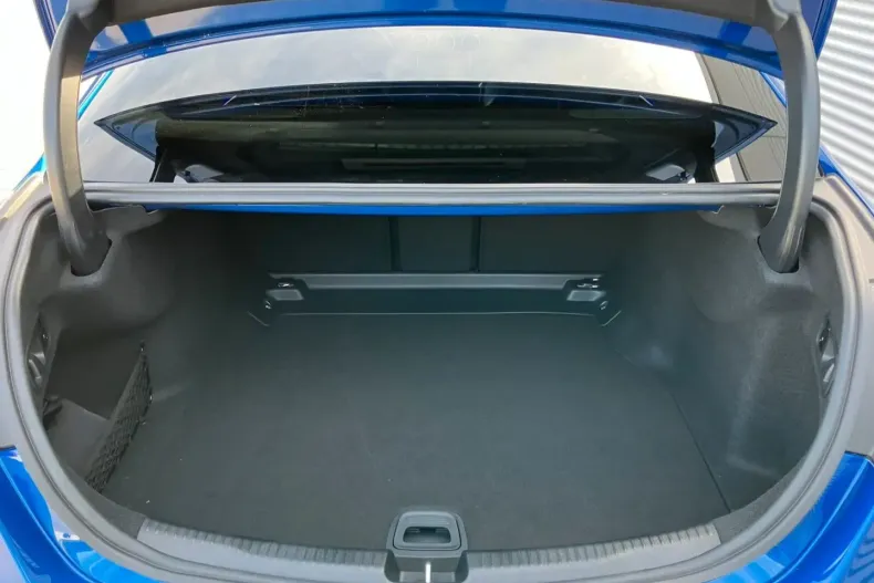 Mercedes-Benz C 43 AMG din 2024 cu 3.200 km - oferta MER169331 - foto 11