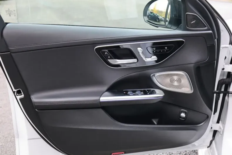 Mercedes-Benz C 43 AMG din 2024 cu 17.539 km - oferta MER169334 - foto 29