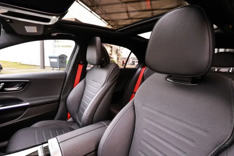 Mercedes-Benz C 43 AMG din 2024 cu 17.539 km - oferta MER169334 - foto 30