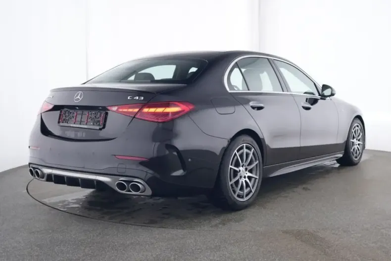 Mercedes-Benz C 43 AMG din 2024 cu 14.895 km - oferta MER169336 - foto 3