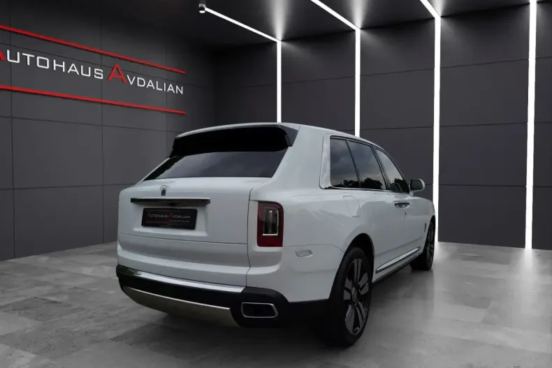 Rolls-Royce Cullinan din 2023 cu 6.888 km - oferta ROL169348 - foto 7