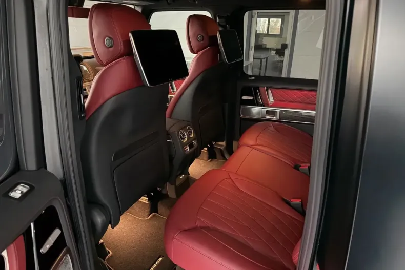 Mercedes-Benz G 63 AMG din 2025 cu 15.000 km - oferta MER169352 - foto 8