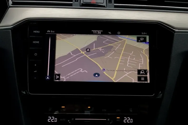 Volkswagen Passat Variant din 2022 cu 64.678 km - oferta VOL169356 - foto 11