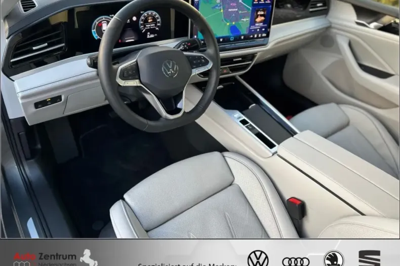 Volkswagen Passat Variant din 2024 cu 11.500 km - oferta VOL169359 - foto 9