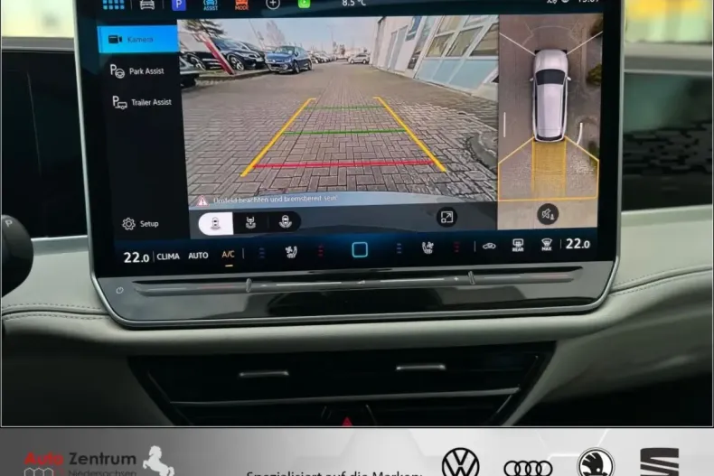 Volkswagen Passat Variant din 2024 cu 11.500 km - oferta VOL169359 - foto 19