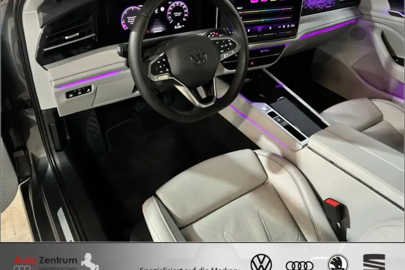 Volkswagen Passat Variant din 2024 cu 11.500 km - oferta VOL169359 - foto 26