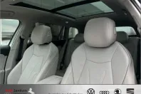 Volkswagen Passat Variant din 2025 cu 4.000 km - oferta VOL169360 - foto 13