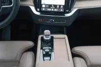 Volvo XC90 din 2024 cu 6.400 km - oferta VOL169377 - foto 14