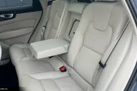 Volvo XC60 din 2022 cu 49.900 km - oferta VOL169381 - foto 20