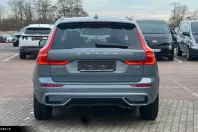 Volvo XC60 din 2022 cu 49.900 km - oferta VOL169382 - foto 6