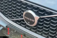 Volvo XC60 din 2022 cu 49.900 km - oferta VOL169382 - foto 12